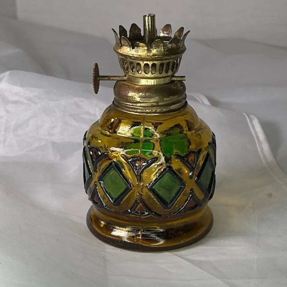Vintage Sail Boat Brand Hong Kong U.K. Design oil lamp.